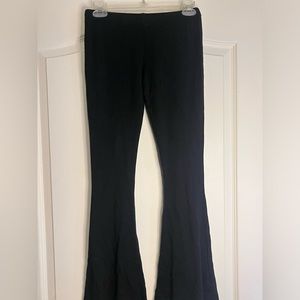 Brandy Melville leggings